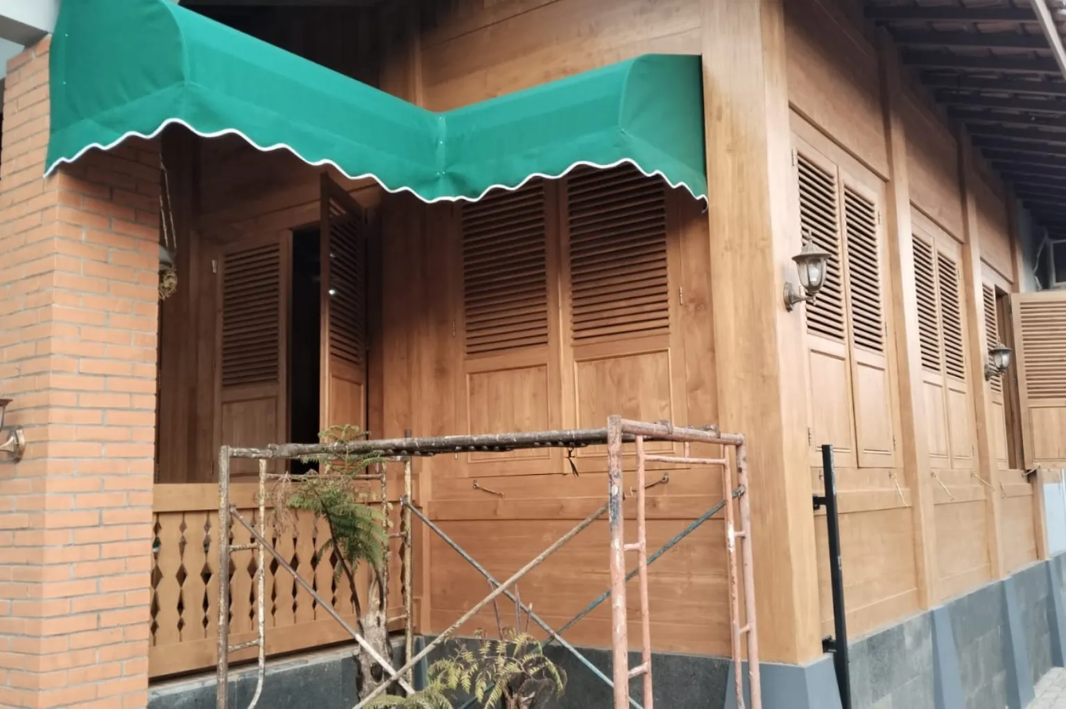 Carport Membran Rumah Tinggal