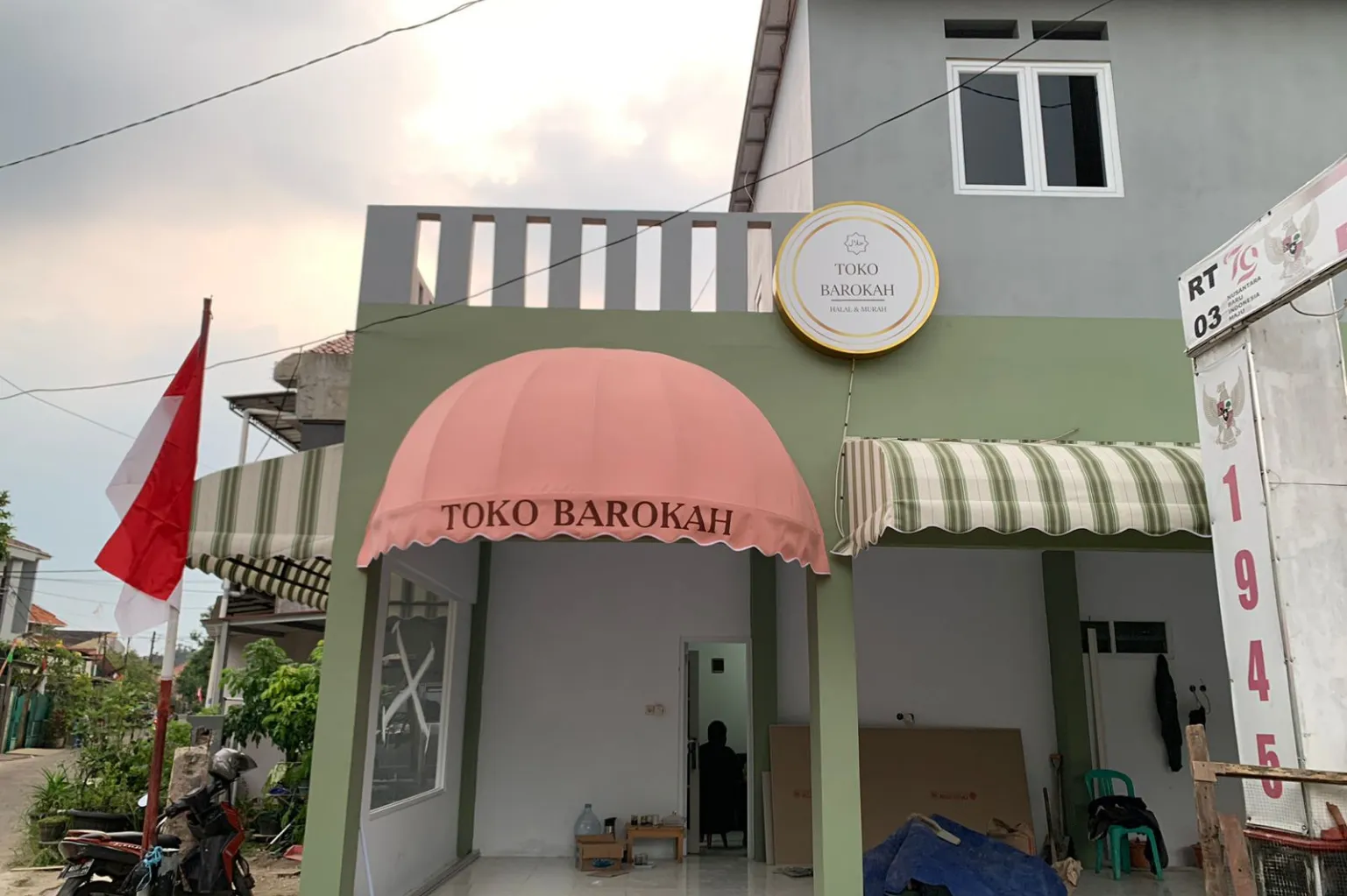 Kanopi Kain Toko