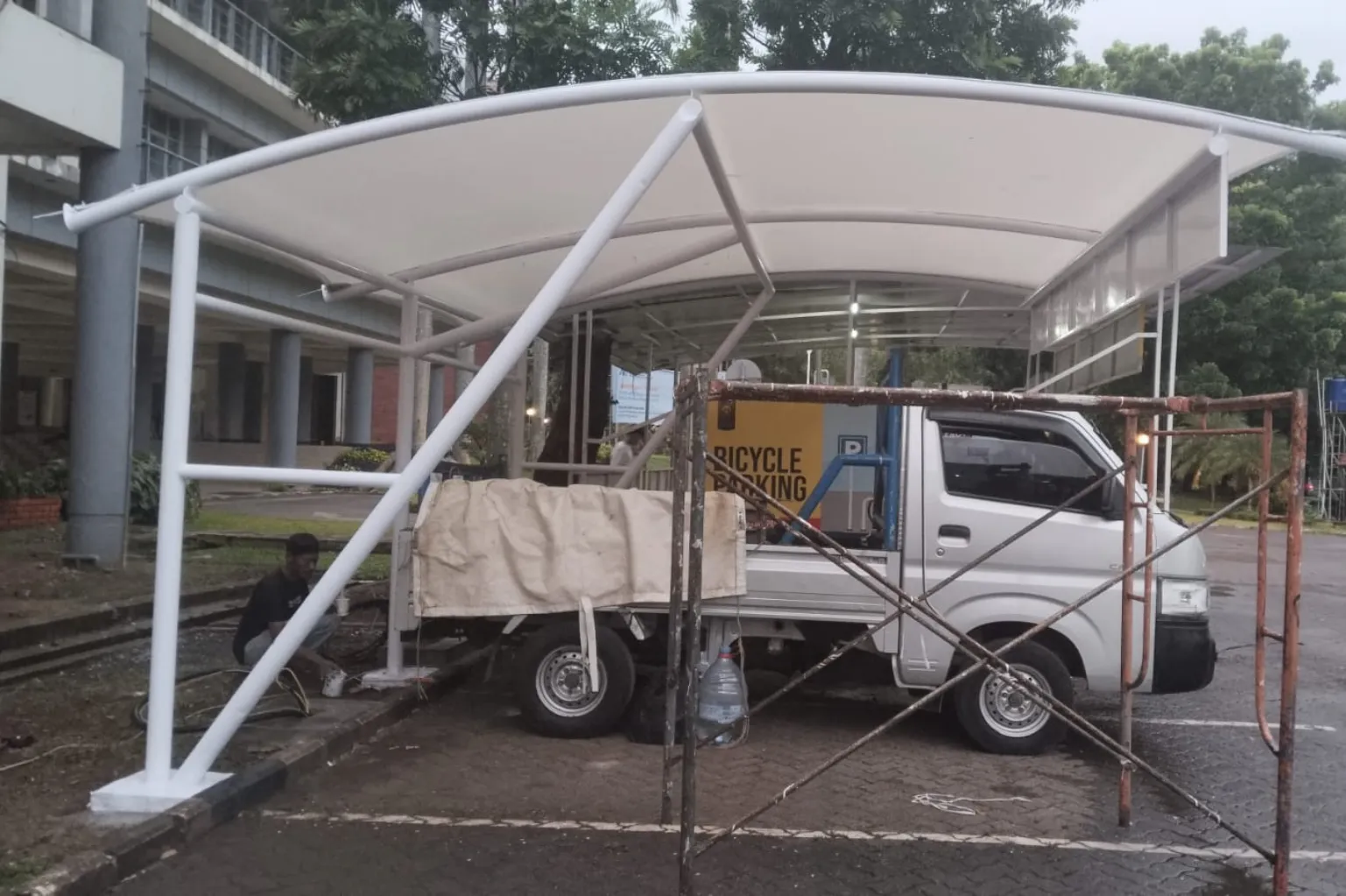Canopy Membrane Parkiran Mobil